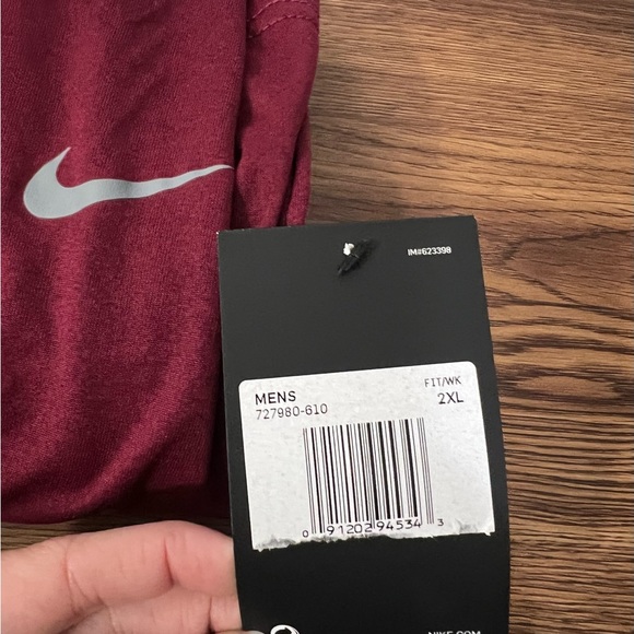 NWT Nike Maroon Team Legend Crew Long Sleeve Training T-Shirt Size XXL - Picture 3 of 3